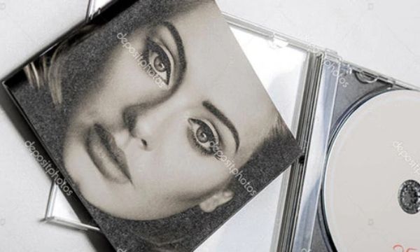 In Honour Of Adele's Vogue Cover Shoot, Here Are 5 Of Her Best Makeup Moments